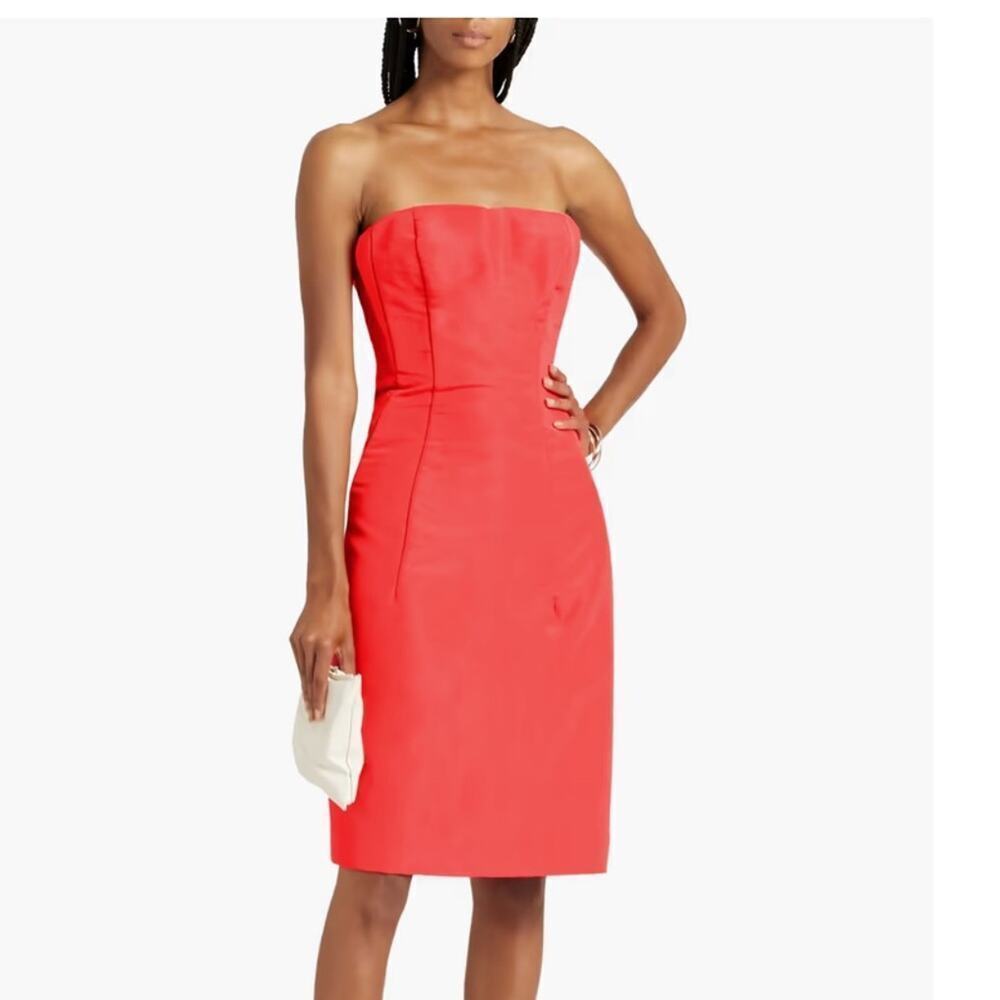 Oscar de la renta cherry red strapless dress